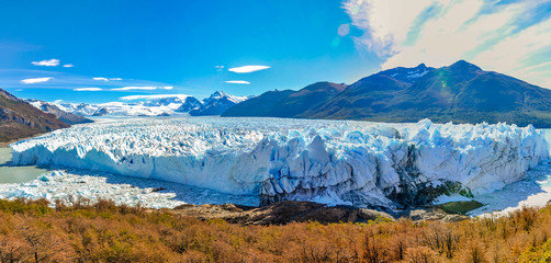 Fototapeta na wymiar Panorama, Perito Moreno Glacier, Argentina