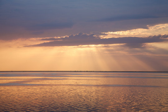 Sonnenuntergang am Salzhaff