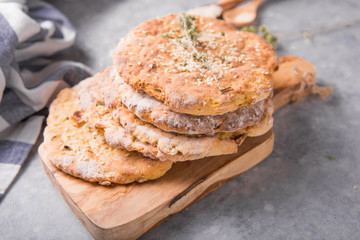Potato flat bread are traditional soft Finns also call Lepuska or Talvi.  Made from mashed potatoes. The nomination is used especially in eastern Finland and south of Karelia.