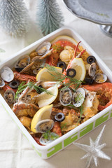 パエリアの行楽弁当