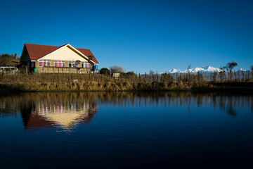 Fototapeta premium house on the lake