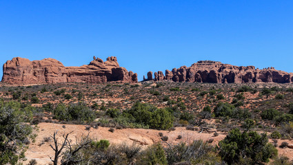 Fototapeta na wymiar Panoramic View to the natural stone arches in Arches National Park, USA