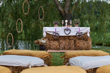 Festive wedding table decor outdoors