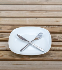 Round Plate with utensils