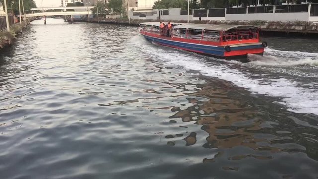 Saen Saeb passenger boat.