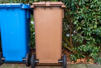 waste bins for recycling 