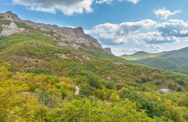 Fototapeta na wymiar Kiziltash valley in early autumn, Crimean mountains