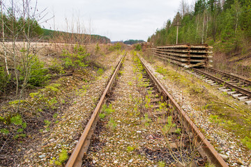 Obraz premium old abandoned railway in the countryside