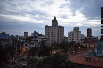Fototapeta na wymiar Cityscape of a Havana sunrise in Vedado
