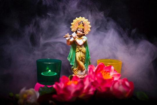 Krishna Images – Browse 27,077 Stock Photos, Vectors, and Video | Adobe  Stock