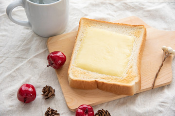 爽やかな朝にトースト