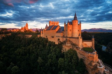 Fototapeta na wymiar Alcazar of Segovia sunset