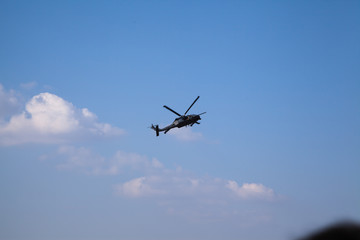 Fototapeta na wymiar dynamic airshow by Helicopter