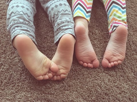 Kids Barefoot Images – Browse 65,709 Stock Photos, Vectors, and Video |  Adobe Stock