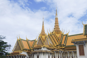 Fototapeta na wymiar roof top stupas