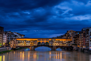 Fototapeta na wymiar The Ponte Vecchio in Florence Italy at Twilight
