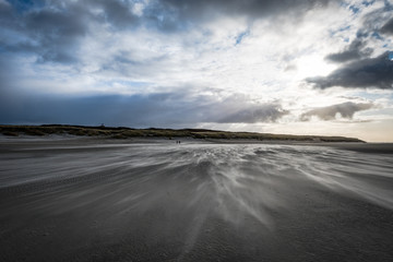 Strandsparziergang im Dezember
