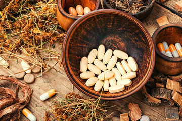 Medical pills with healing herbs