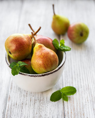 Pears in a bowl