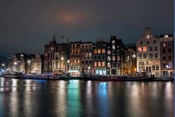 Fototapeta premium City scenic from Amsterdam in the Netherlands at night