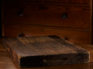 Rustic chopping board.