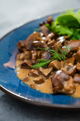 Beef kidneys with Madeira sauce