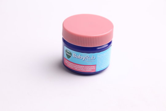 Zaragoza January 23, 2020, Vick Baby Rub Bottle is a topical ointment that relaxes muscles and soothes cold symptoms such as nasal congestion and cough