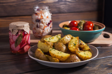 Potato slices baked in the oven with spices
