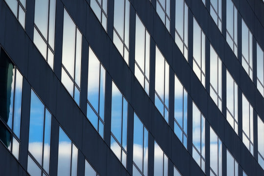 Detail of buildings in Paris.