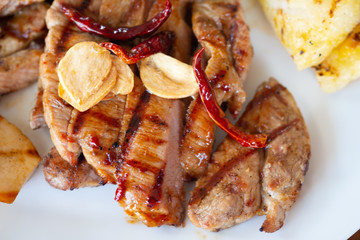 Grilled beef set with spicy Thai style dipping sauce