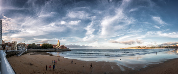  Panoramic of the beach of Gijón