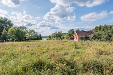 Einsames Geh&ouml;ft bei Zgon am Jezioro Mokre in Masuren Ermland Polen
