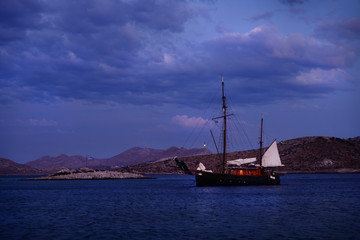 Vecchio Veliero all'ancora a Leros