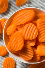 Raw Orange Organic Carrot Chips