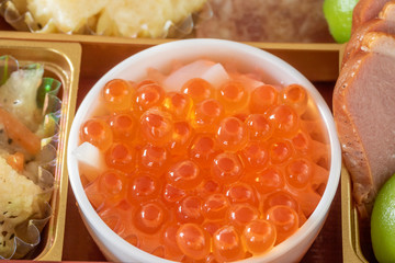 日本のおせち料理のイクラ