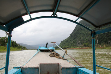 Fototapeta na wymiar River in Phong Nha Ke Bang in Vietnam