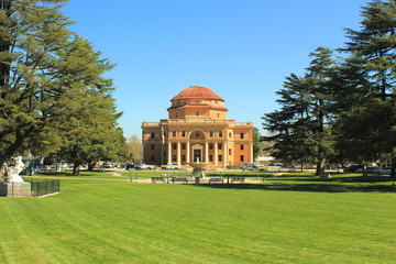 Atascadero, California, City Hall
