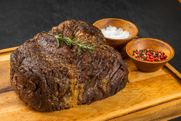 グリルステーキ Thick cut luxury fresh beef steak