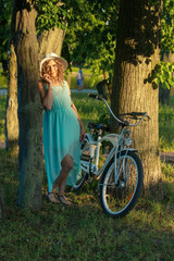 Obraz premium woman with bike
