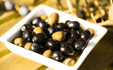 farm olives on table in olive garden