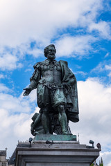 Fototapeta na wymiar Denkmal für Peter Paul Rubens am Groenplaats in Antwerpen/Belgien