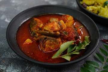 Kappa and meen curry / Spicy Red fish Curry with Cassava or Tapioca