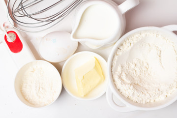 eggs and flour for cooking