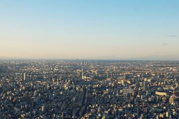 Fototapeta na wymiar Tokyo city landscape and offices building in Tokyo, Japan.