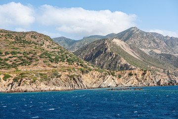 Obraz premium Felsküste der Insel Karpathos, Griechenland