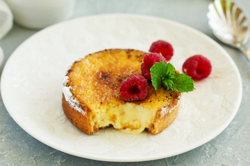 Tart with ginger creme brulee. Selective focus