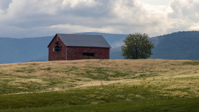 old barn in field in the Shenandoah Valley