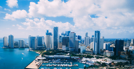 Miami Skyline, Harbor Side, Bayfront, Drone - obrazy, fototapety, plakaty