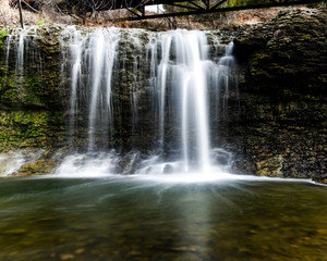 Fototapeta na wymiar Brushy Creek Waterfall