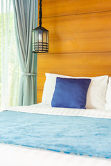 Fototapeta na wymiar Pillow on bed decoration interior of bedroom interior